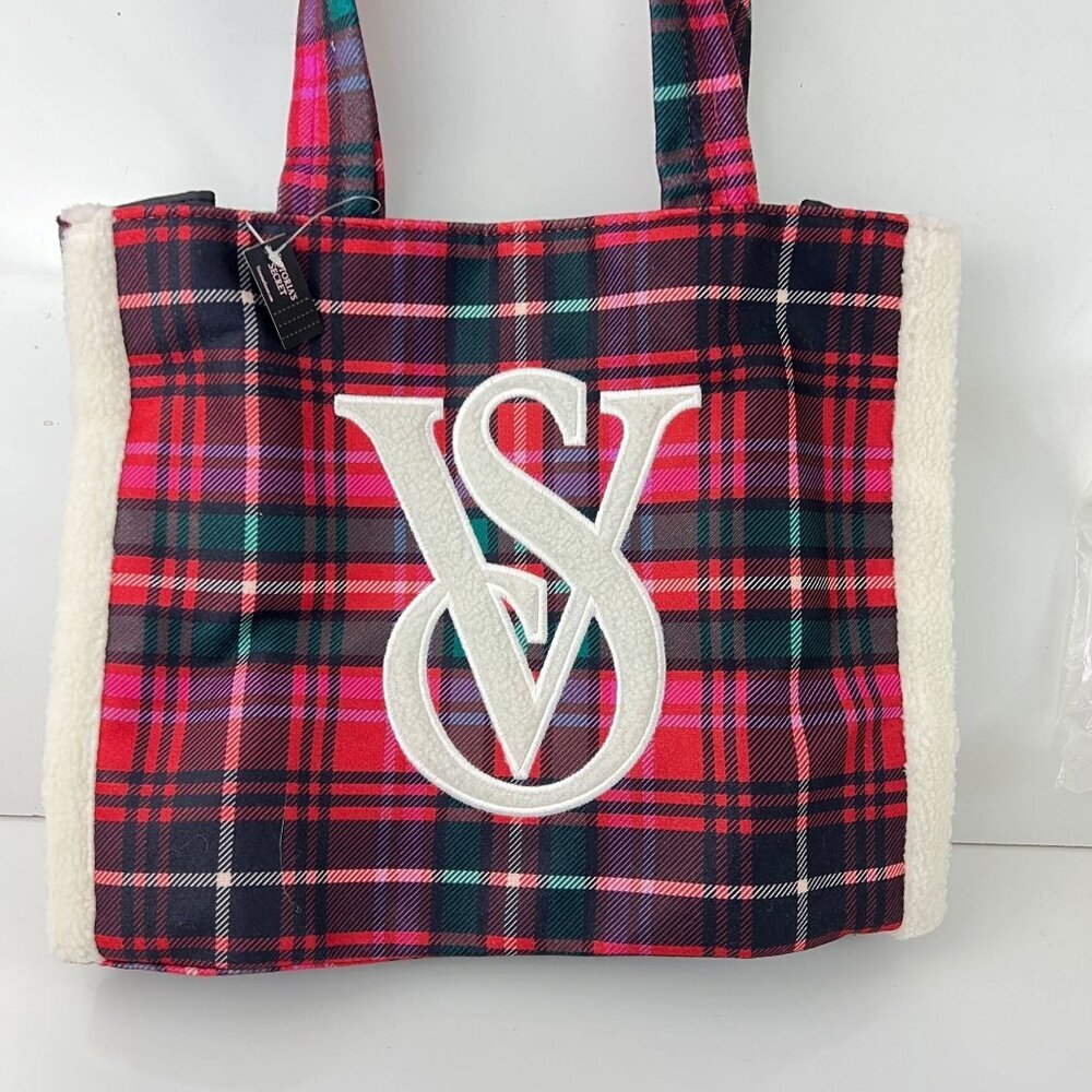 Victoria Secret Plaid Tote Bag Sherpa Trim & Logo Pink Red Green - Picture 4 of 6